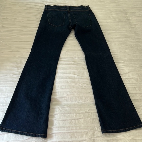 VGUC⭐️ James Jeans Reboot Boot Cut Jean Size 28 - Picture 7 of 8